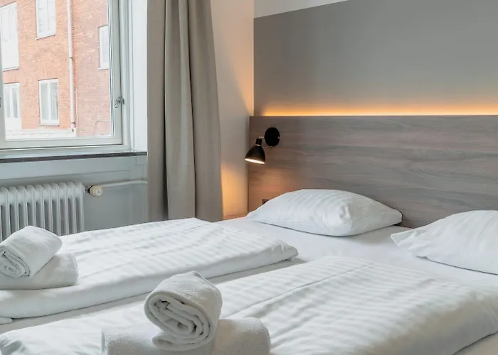 Copenhagen Go Hotel 2*